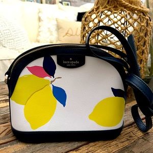 KATE SPADE LEMONS CROSSBODY🍋